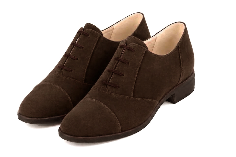Women's dark brown classic oxfords and derby shoes with round toe and chunky rubber lug sole - Front view